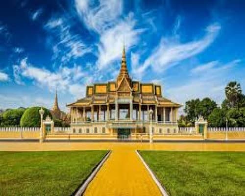 CAMBODIA EXPLORER SCHOOL TOUR