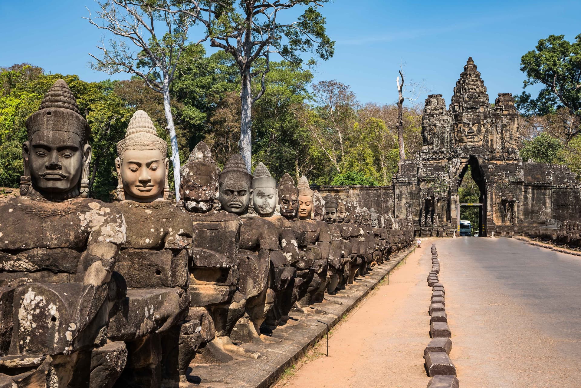 CAMBODIA EXPLORER SCHOOL TOUR