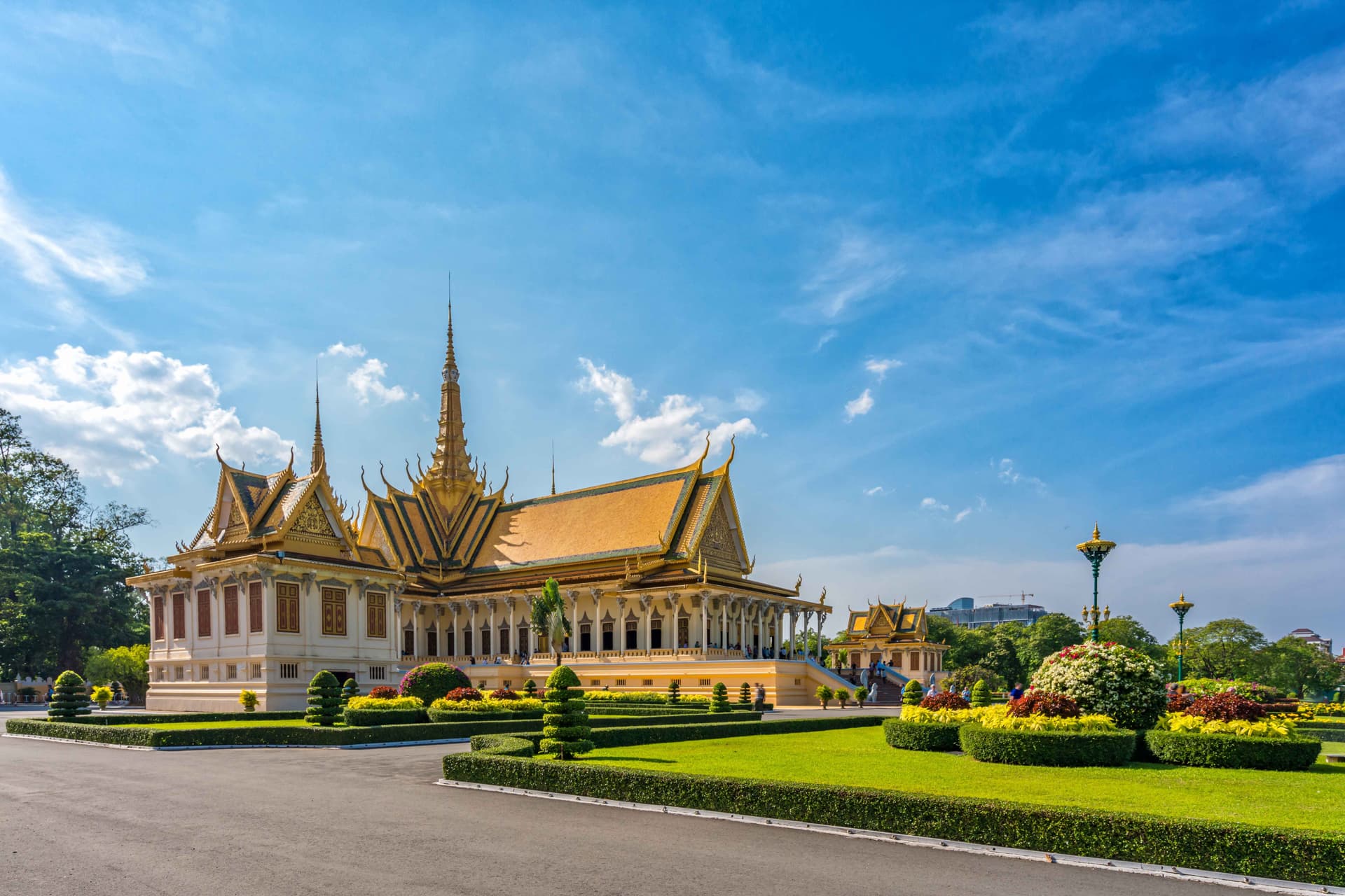 THE 'GOLDEN LAND' CAMBODIA SCHOOL TOUR